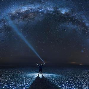 领先宣传小蛇导航
