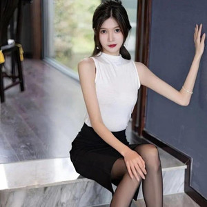 亚洲熟妇色村上凉子AV
